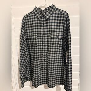 Goodfellow & Co Black and Gray Plaid Flannel XL